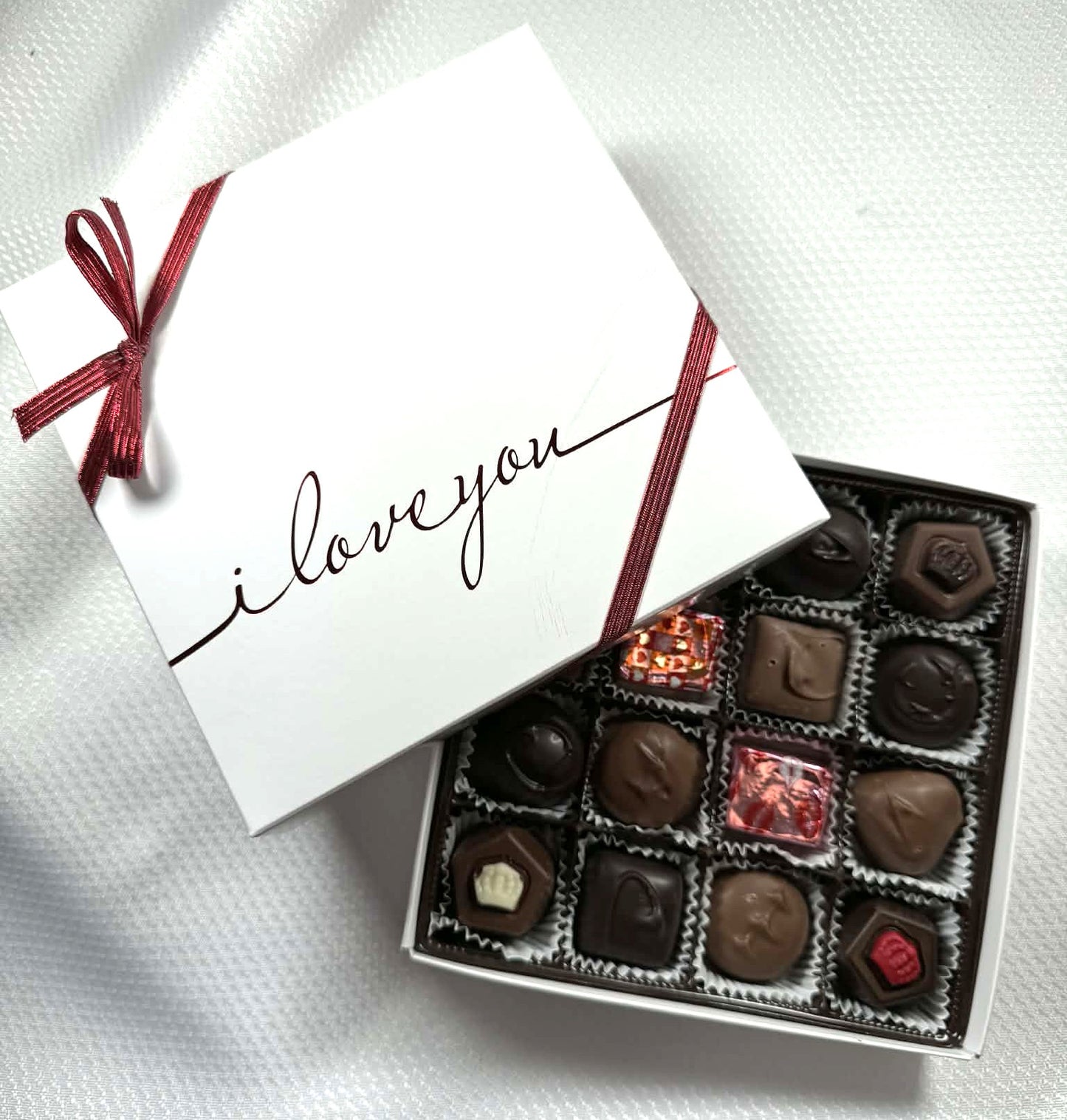8oz Decorative I Love You Assortment