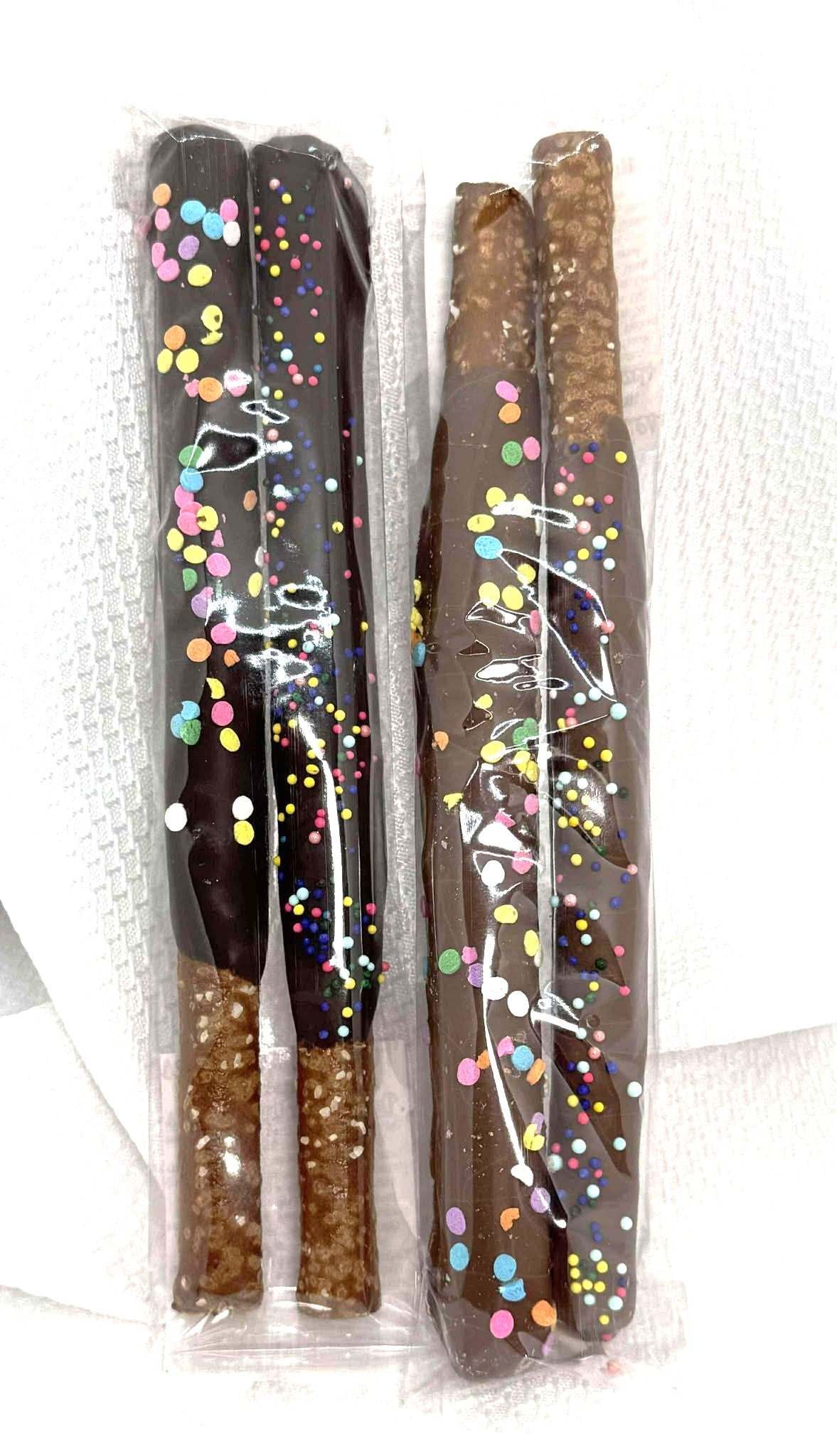 Chocolate Dipped Pretzel Rods