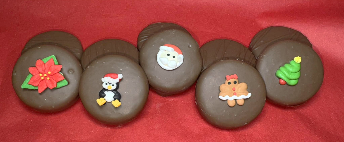 Chocolate Covered Oreos-Christmas