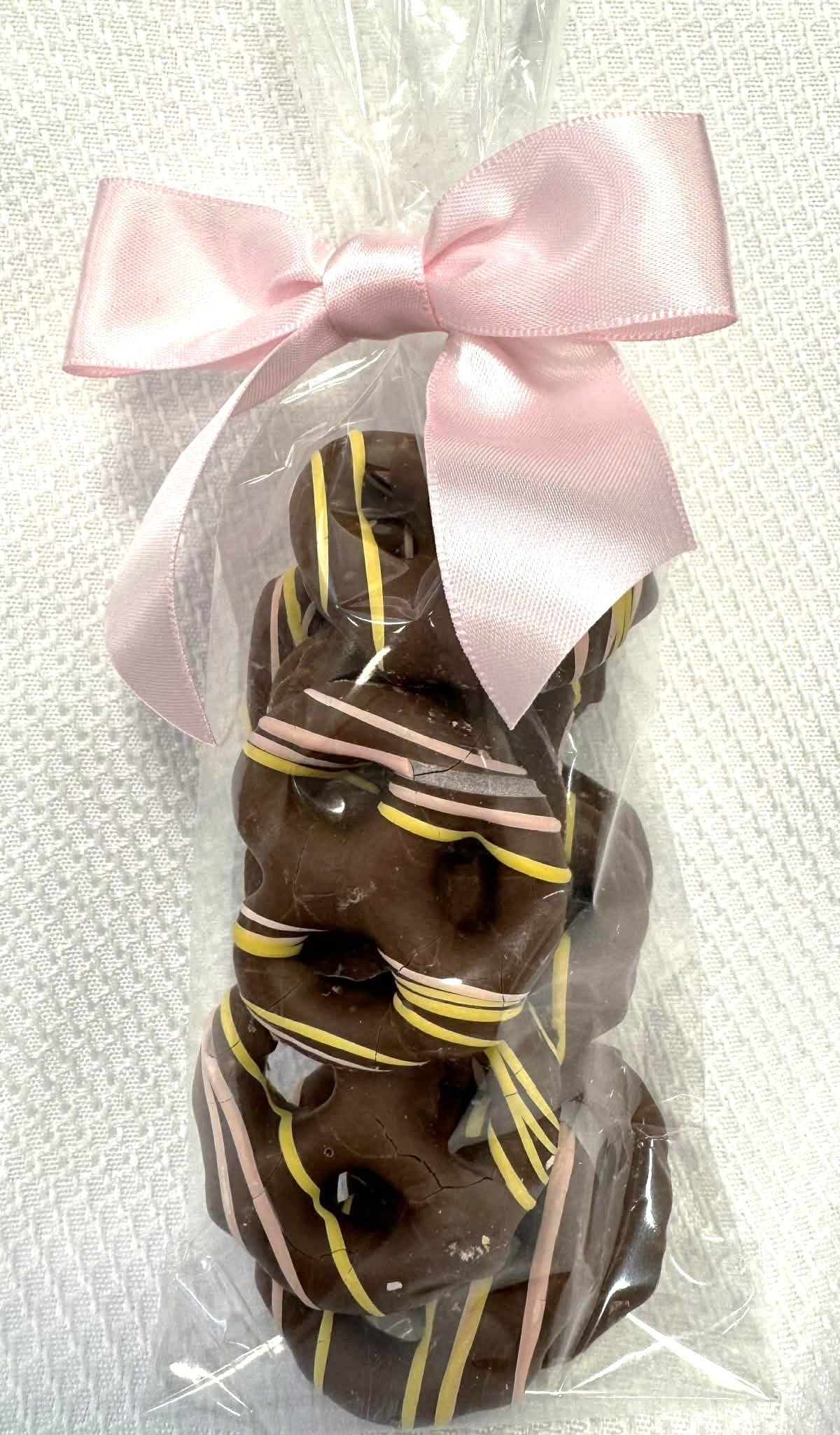Milk Chocolate Spring Pretzels