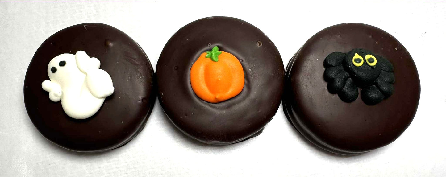 Halloween Chocolate Covered Oreos