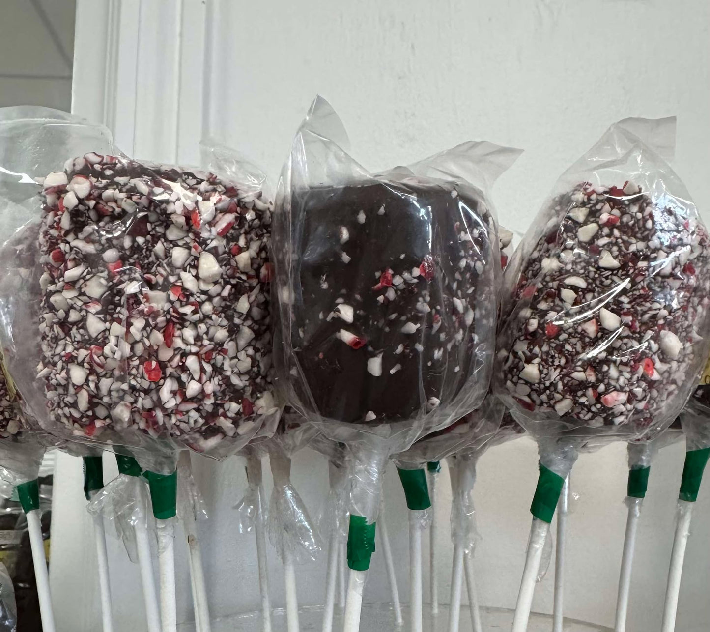 Peppermint Marshmallow Pop