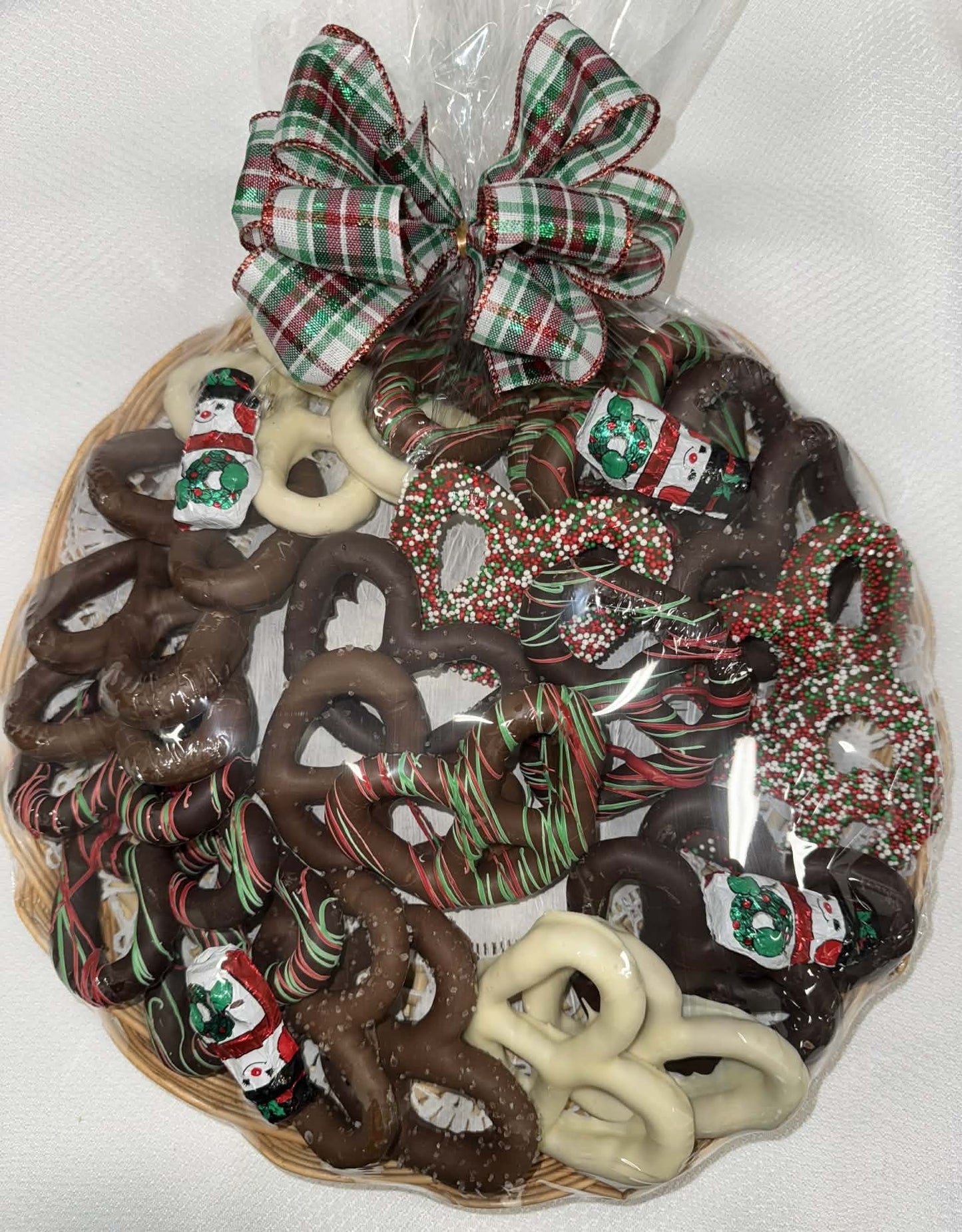 Holiday Pretzel Tray
